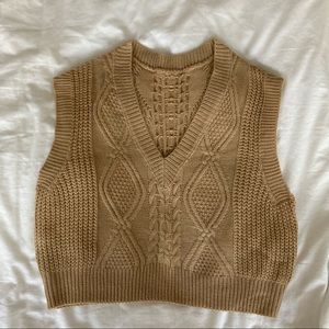 Tan knitted cropped vest
